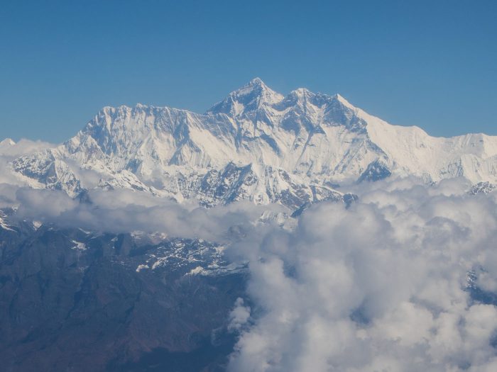 Flug nach Bhutan